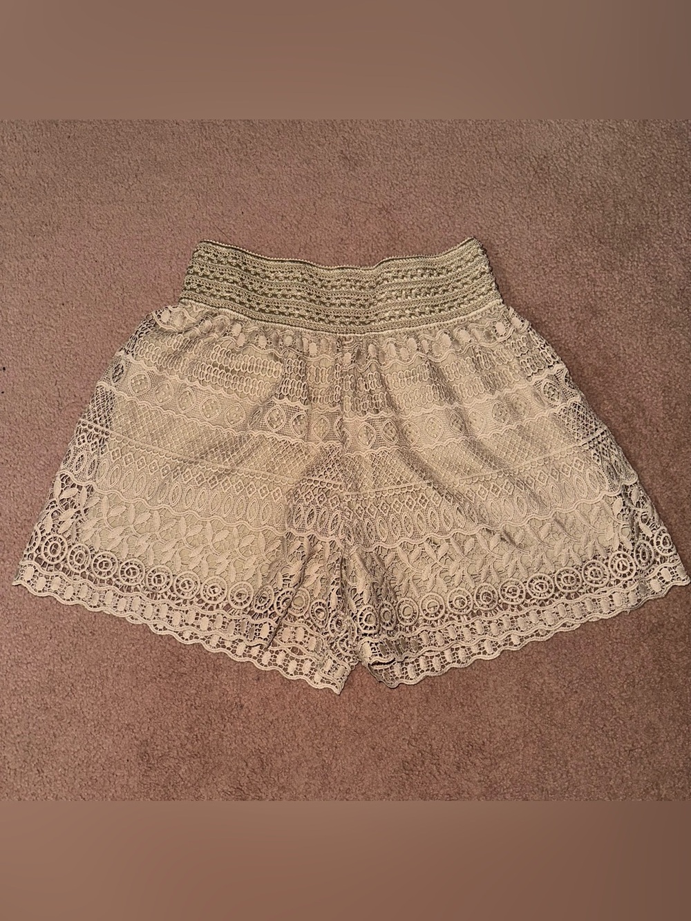 New Mix Cream Crochet Lace Short with Smocked Waistband